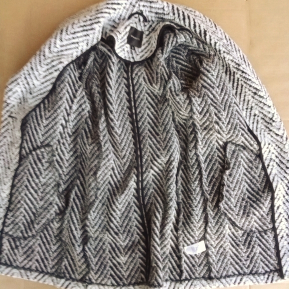 Dynamite Coat Jacket Women's Faux Wool Herring Bone Pattern Black and White - Picture 16 of 16